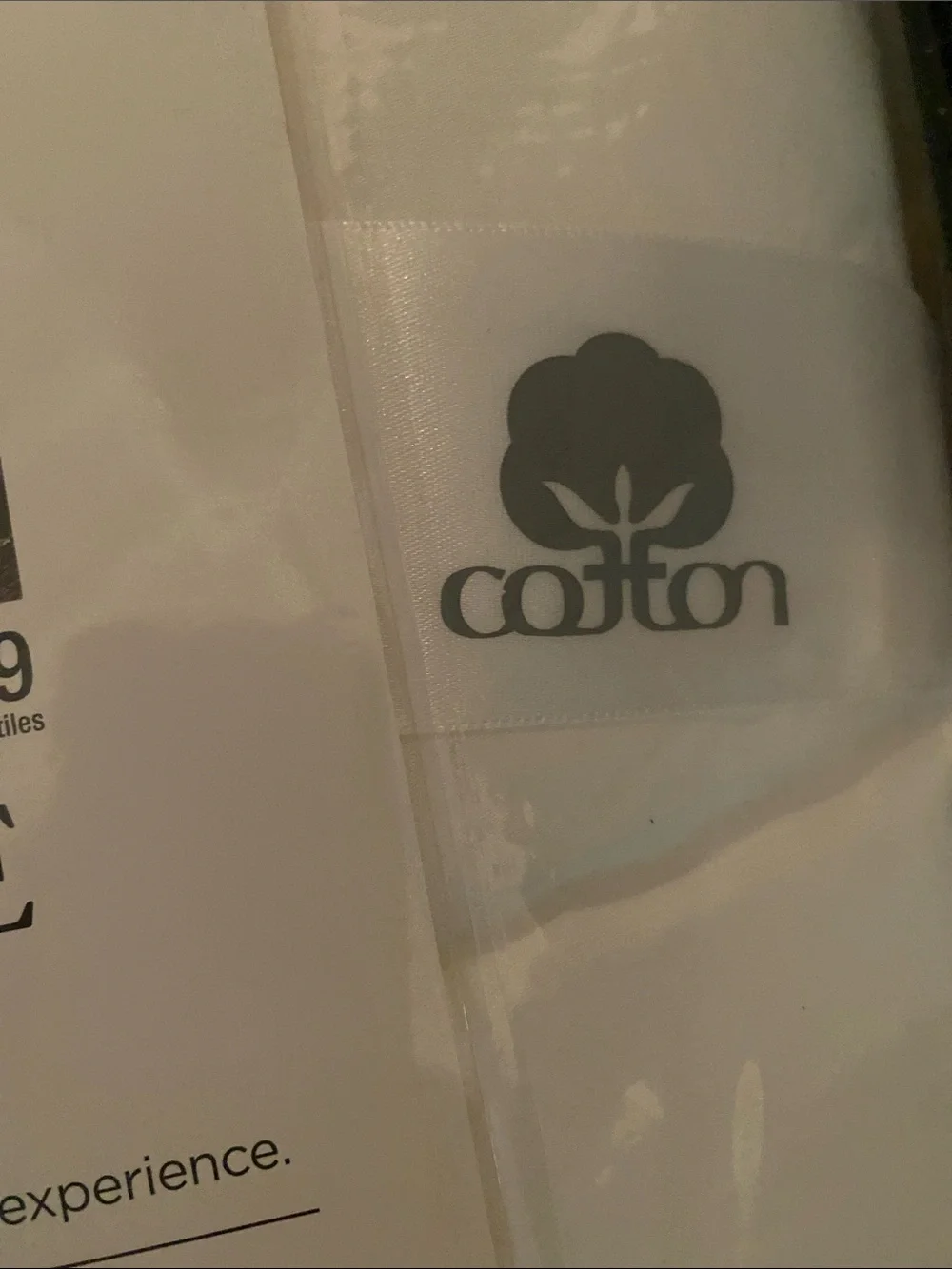 Darden &David Full/Queen White Cotton Down Alternative Comforter